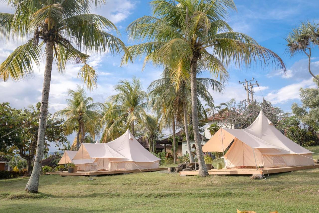 Soka Indah Restaurant & Bungalows Selemadeg  Esterno foto